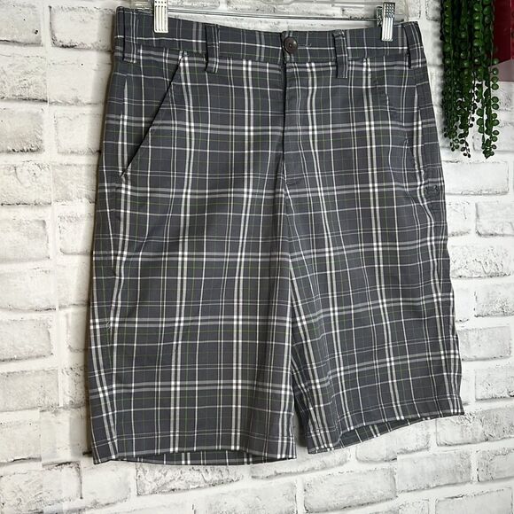 Under Armour Plaid Shorts Size 30 - Picture 2 of 5